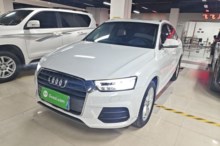 Audi Q3 2018 #2 Audi Q3 2018 car image #2
