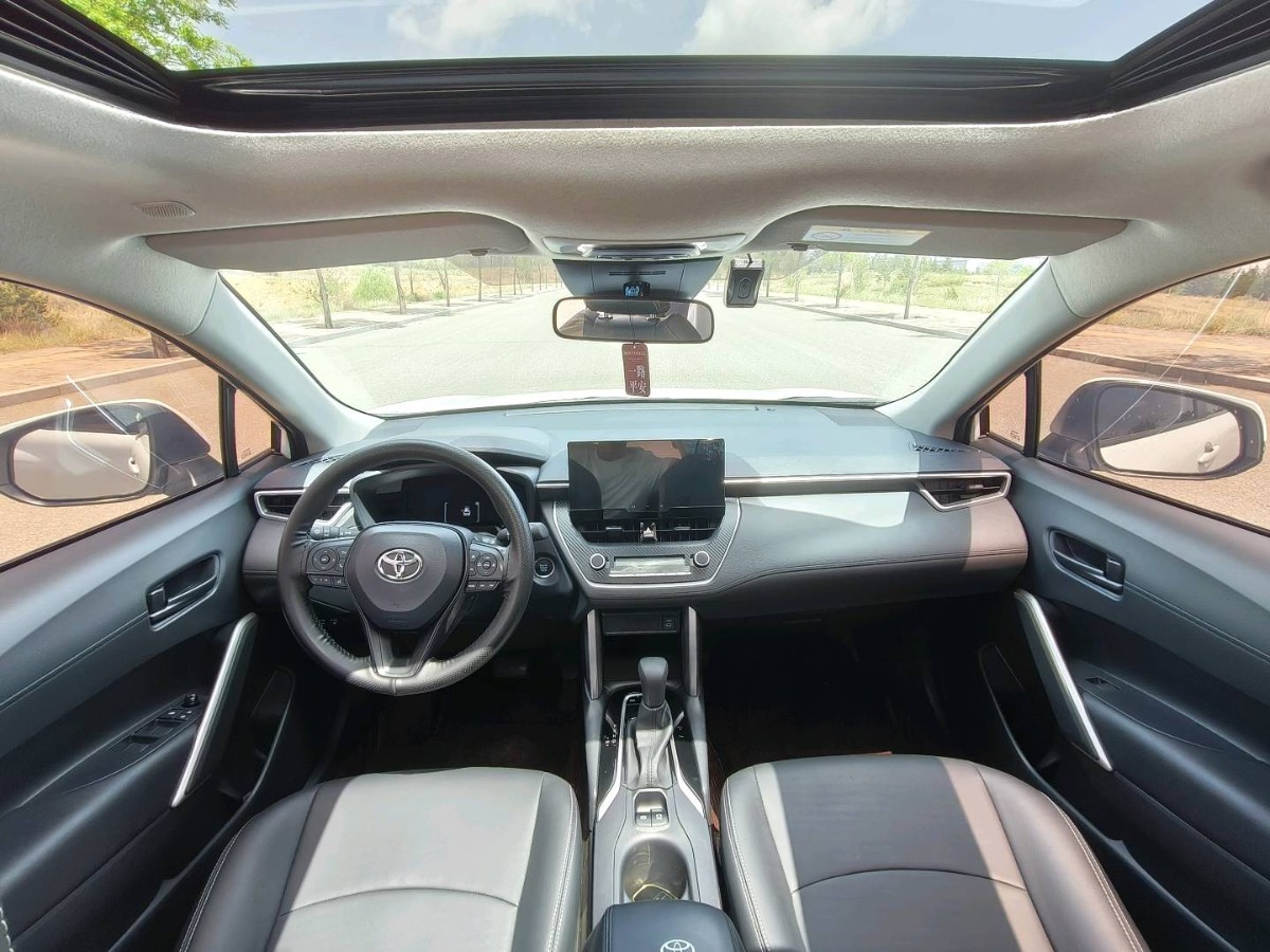 Toyota Corolla Cross 2024 car image #5