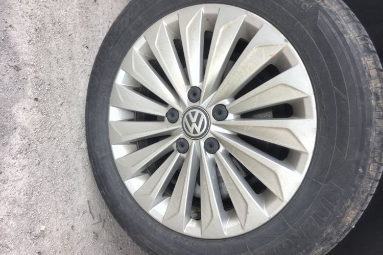 Volkswagen Lavida 2020 car image #3