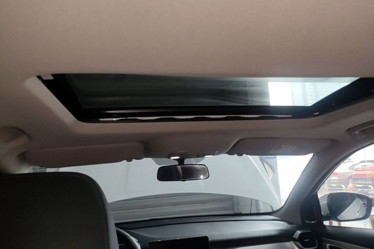 GEELY Coolray 2020 #18 GEELY Coolray 2020 изображение автомобиля #18