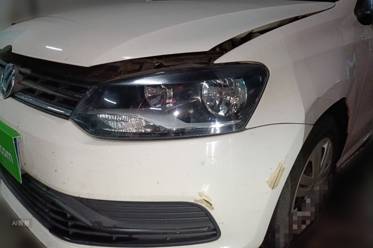 Volkswagen Polo 2017 car image #2