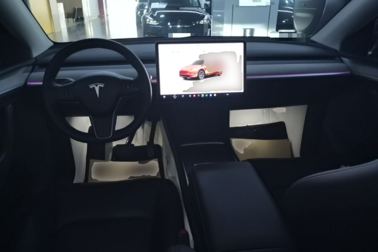 Tesla Model Y 2023 #10 Tesla Model Y 2023 car image #10