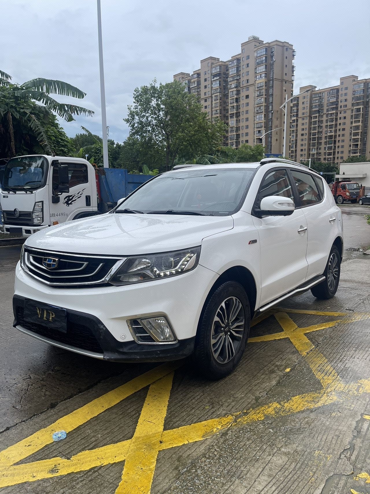 GEELY Vision X6 2017 car image 