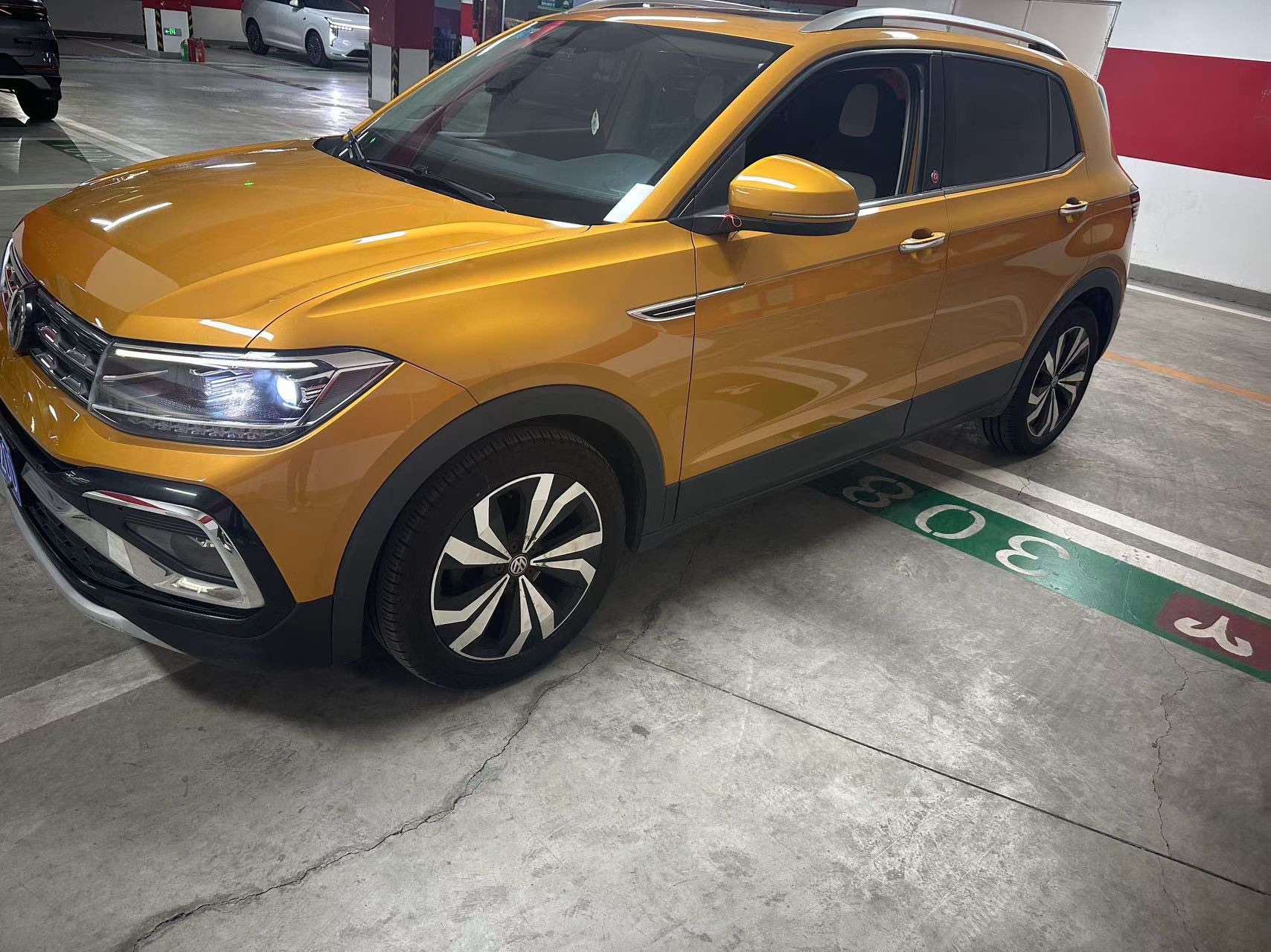 Volkswagen T-Cross 2021 Volkswagen T-Cross 2021 immagine di auto