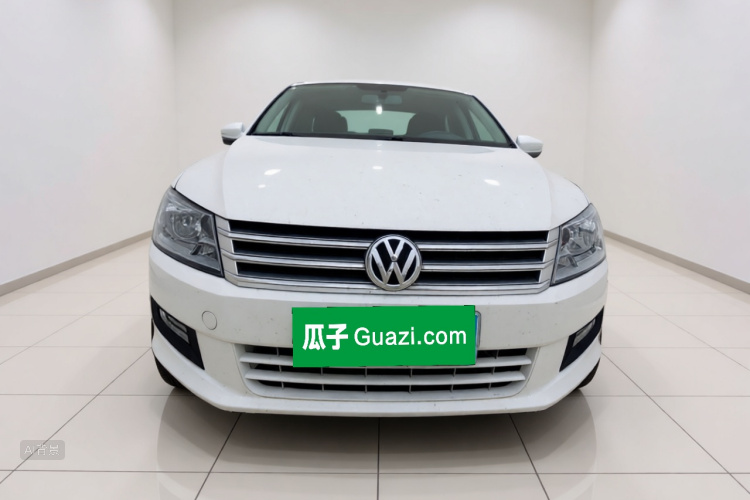 Volkswagen Santana 2016 car image #3