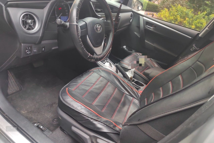 Toyota Corolla 2019 #18 Toyota Corolla 2019 car image #18