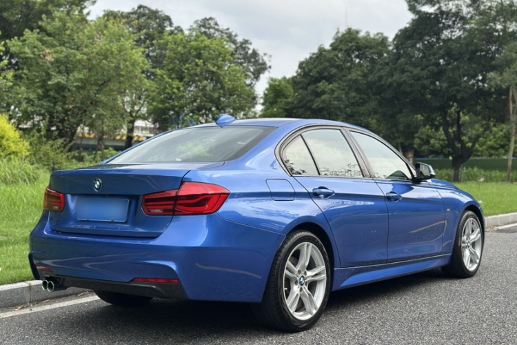 BMW 3 Series 2017 #7 BMW 3 Series 2017 car image #7