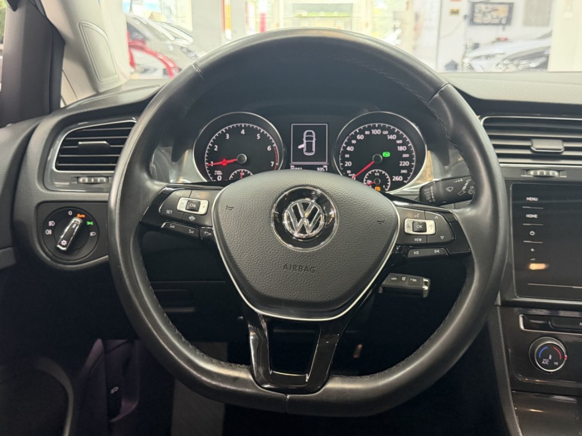 Volkswagen Golf 2020 #5 Volkswagen Golf 2020 car image #5