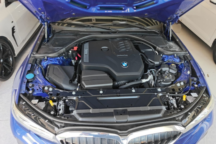 BMW 3 Series 2021 imagen de coche #20