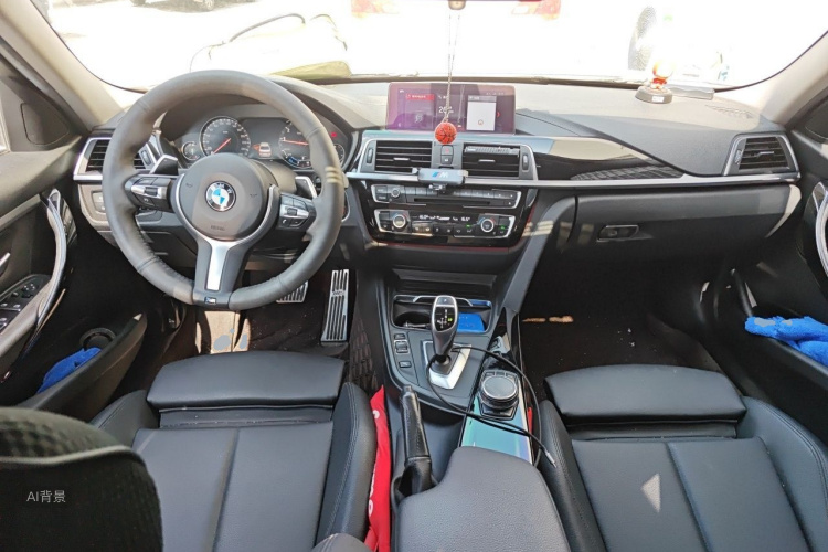 BMW 3 Series 2018 image de voiture #11