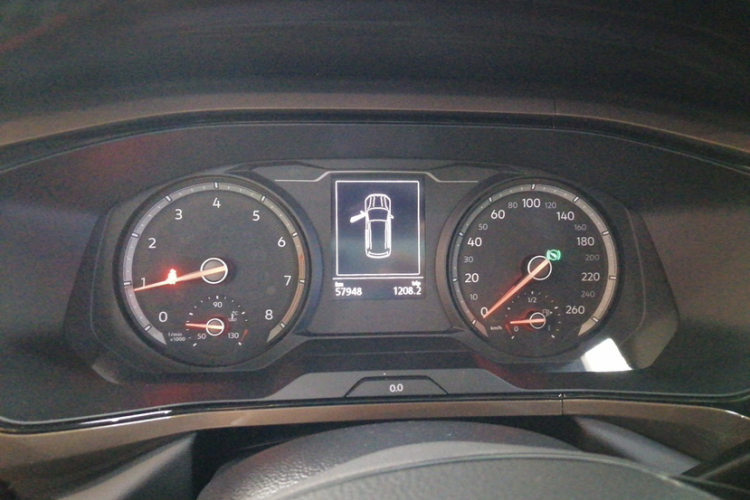 Volkswagen Tharu 2021 immagine di auto #12