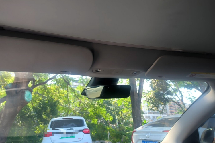 Tesla Model 3 2020 imagem de carro #18