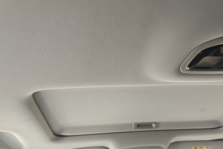 GEELY Emgrand 2022 car image #16