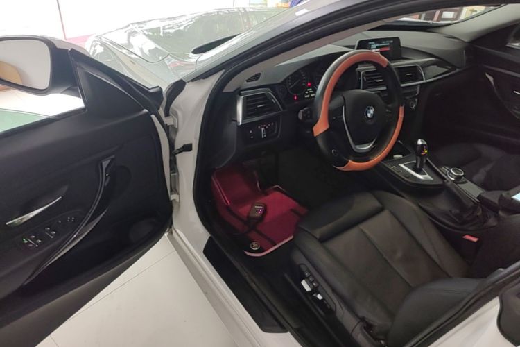 BMW 3 Series GT 2019 #16 BMW 3 Series GT 2019 car image #16