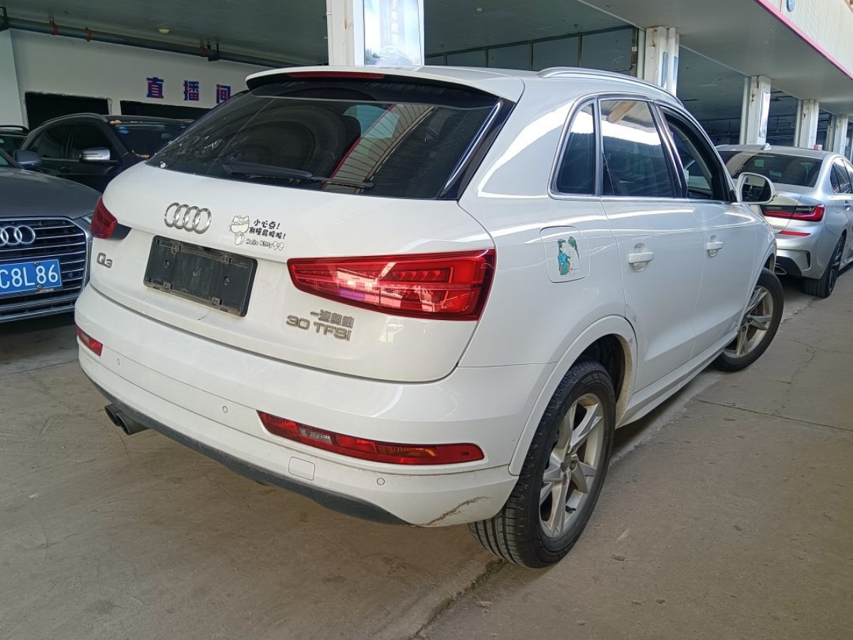 Audi Q3 2018 #5 Audi Q3 2018 car image #5