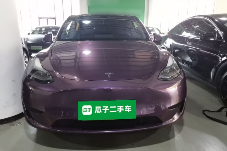 Tesla Model Y 2024 #3 Tesla Model Y 2024 car image #3