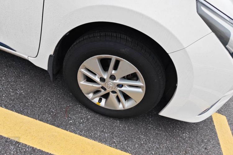 Toyota Corolla 2016 car image #9