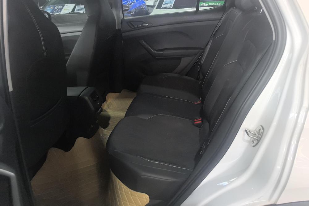 Volkswagen T-Cross 2021 car image #16