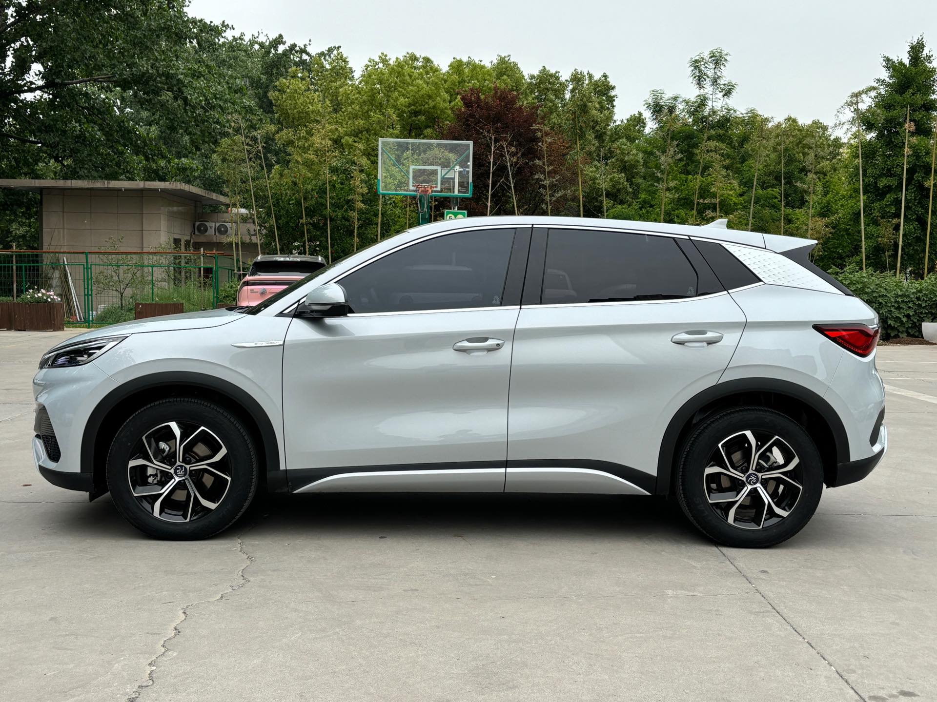 BYD Yuan Plus 2023 car image #3