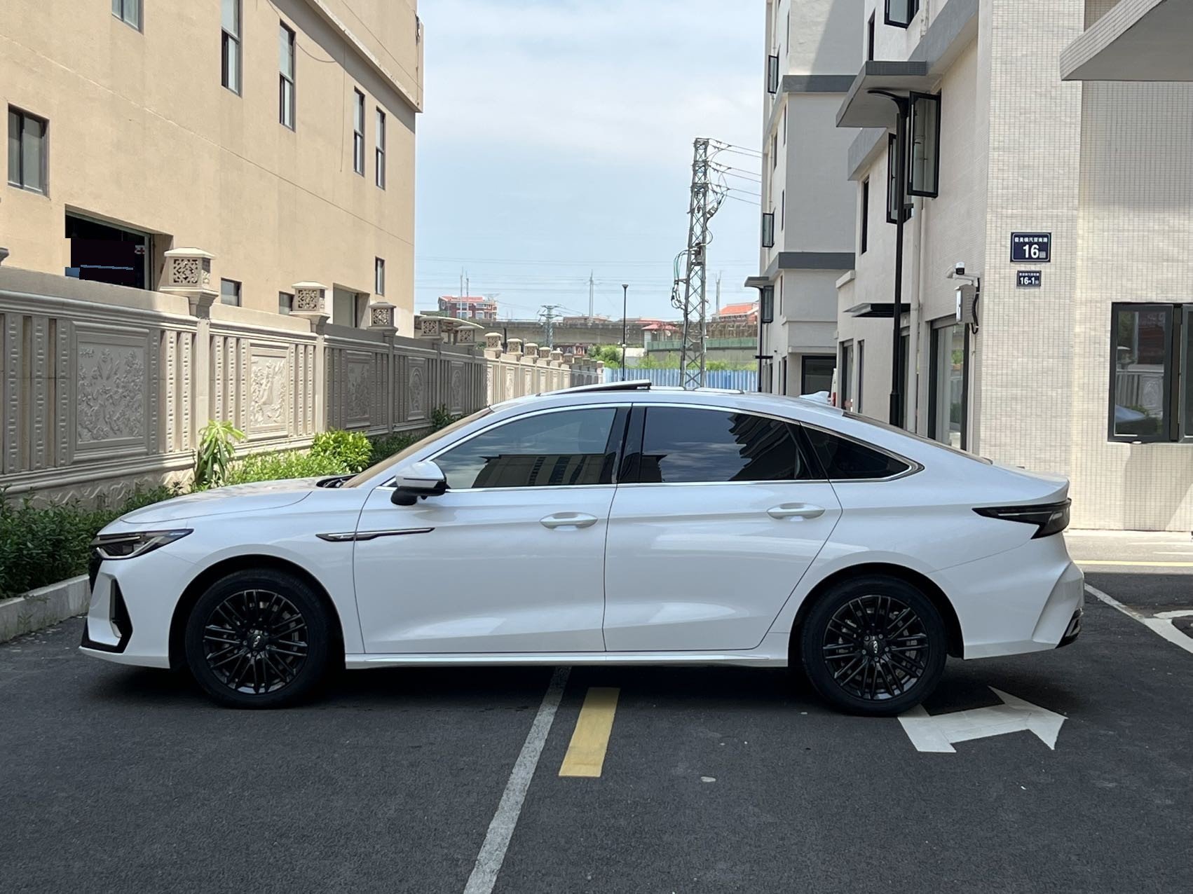 Chery Arrizo 8 2024 car image #5