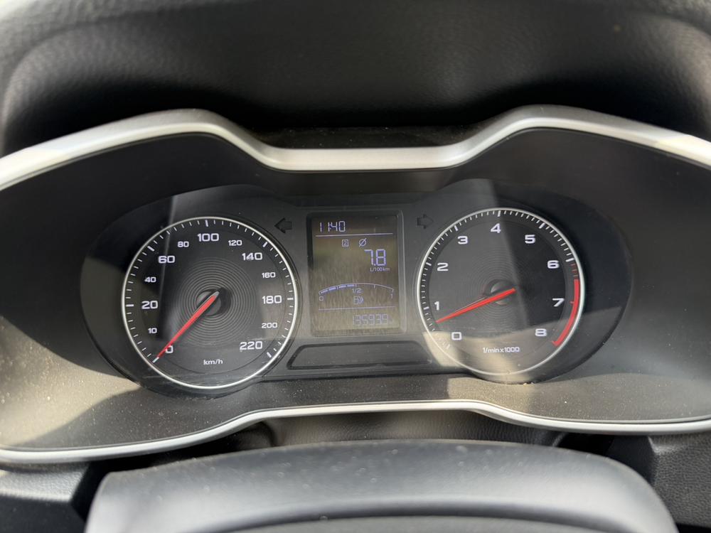 MG ZS 2018 #11 MG ZS 2018 car image #11