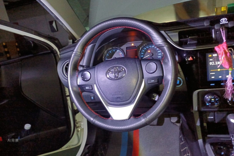 Toyota Corolla 2018 car image #12