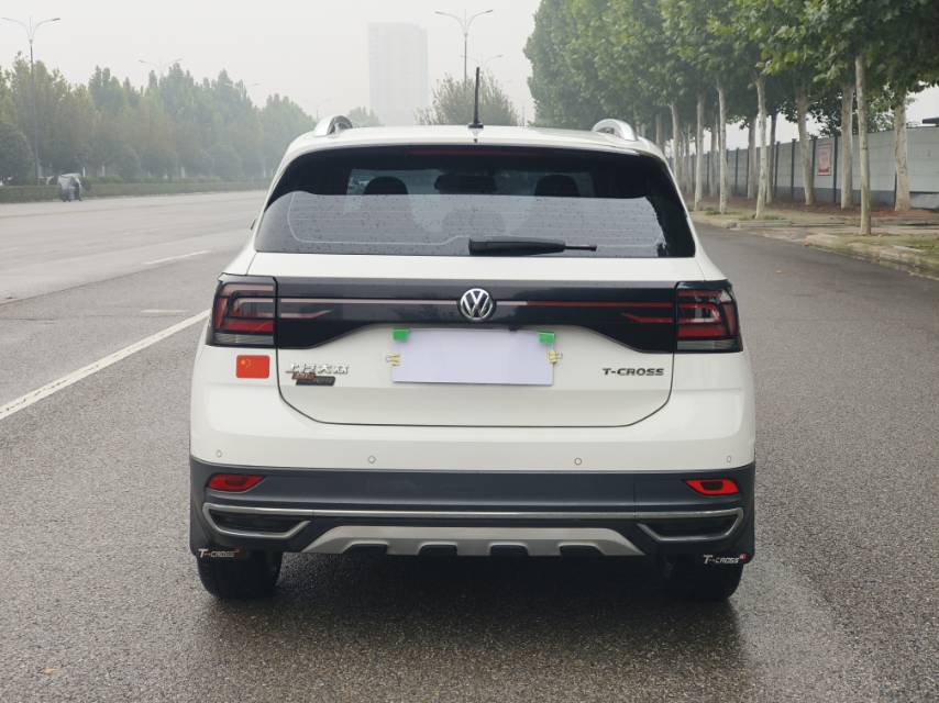 Volkswagen T-Cross 2020 #8 Volkswagen T-Cross 2020 immagine di auto #8
