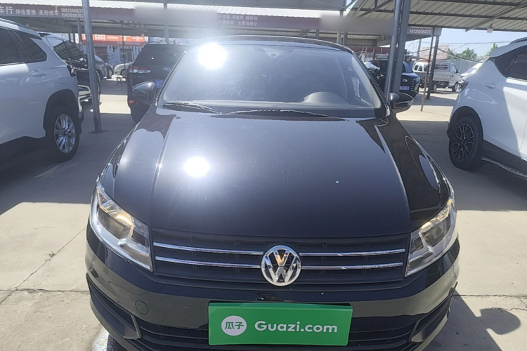 Volkswagen Santana 2023 car image #3