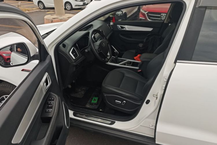 GEELY Vision X6 2019 car image #16