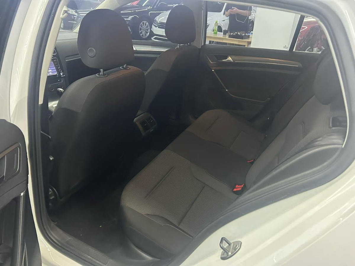 Volkswagen Golf 2014 #3 Volkswagen Golf 2014 car image #3