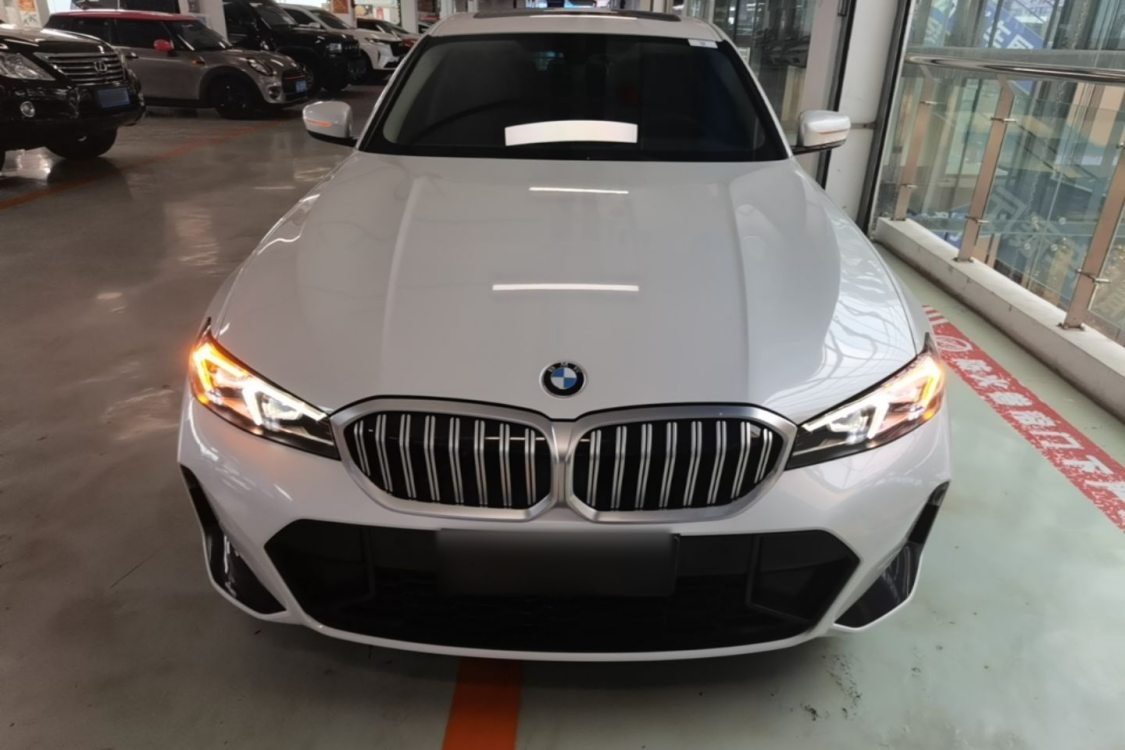 BMW 3 Series 2023 #5 BMW 3 Series 2023 car image #5