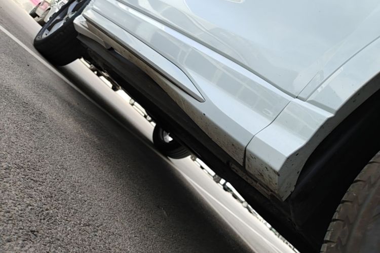 Audi Q3 2021 car image #26