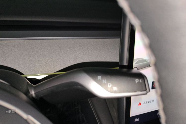 Tesla Model Y 2024 #16 Tesla Model Y 2024 car image #16