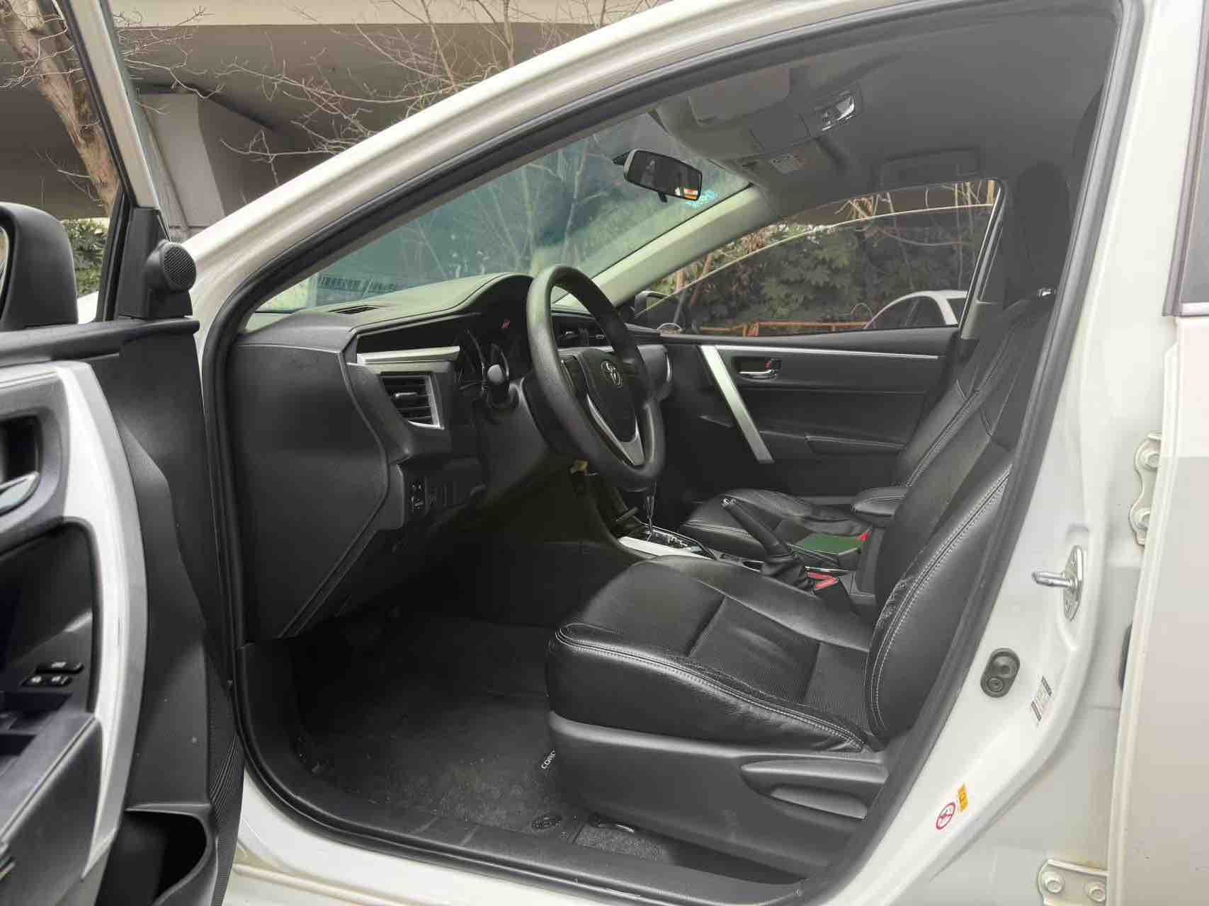 Toyota Corolla 2018 imagen de coche #5
