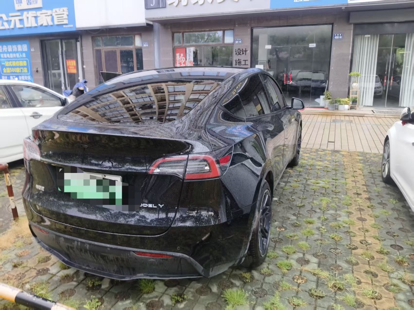 Tesla Model Y 2022 #6 Tesla Model Y 2022 immagine di auto #6