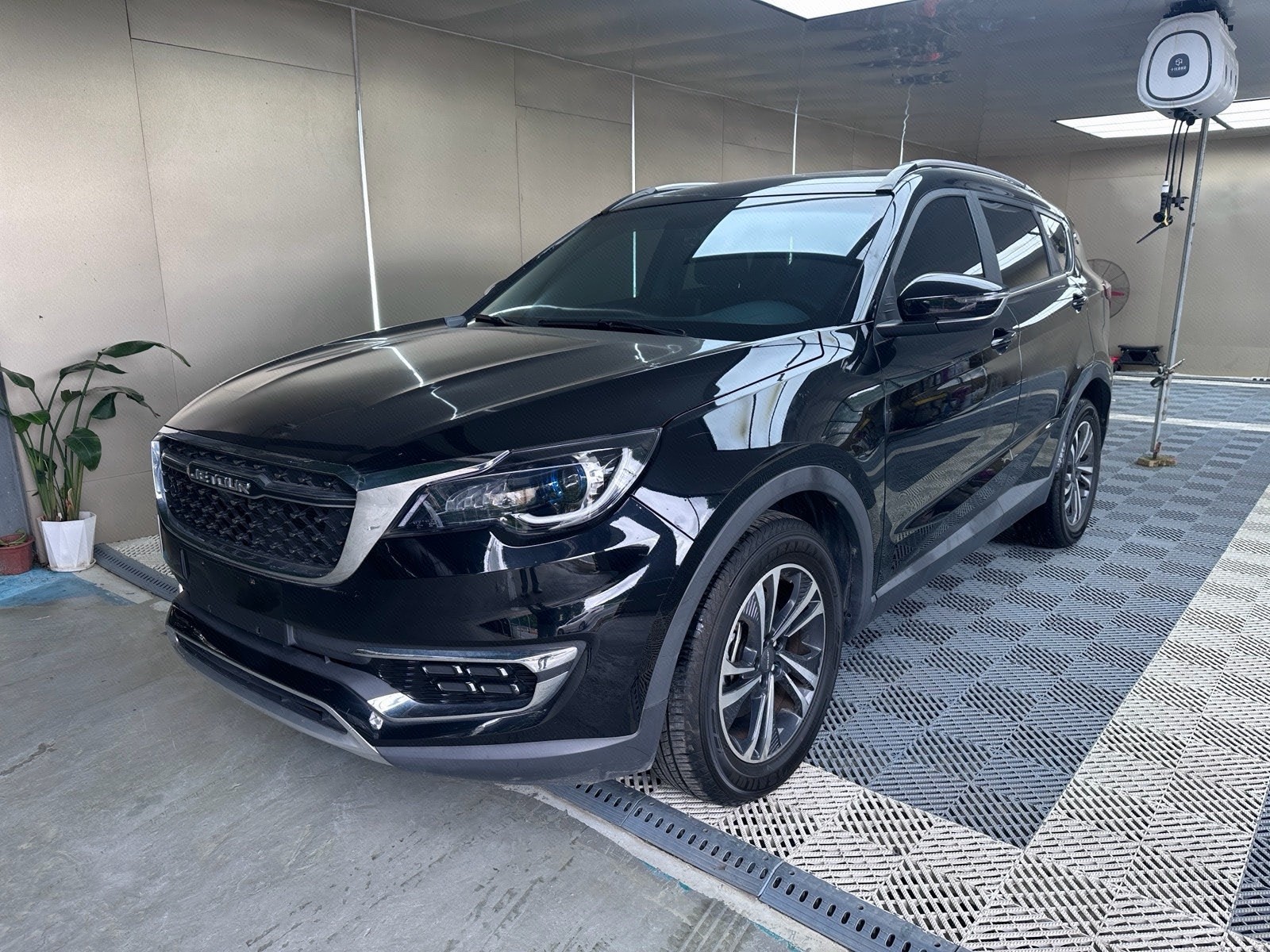Jetour X70 2024 car image 