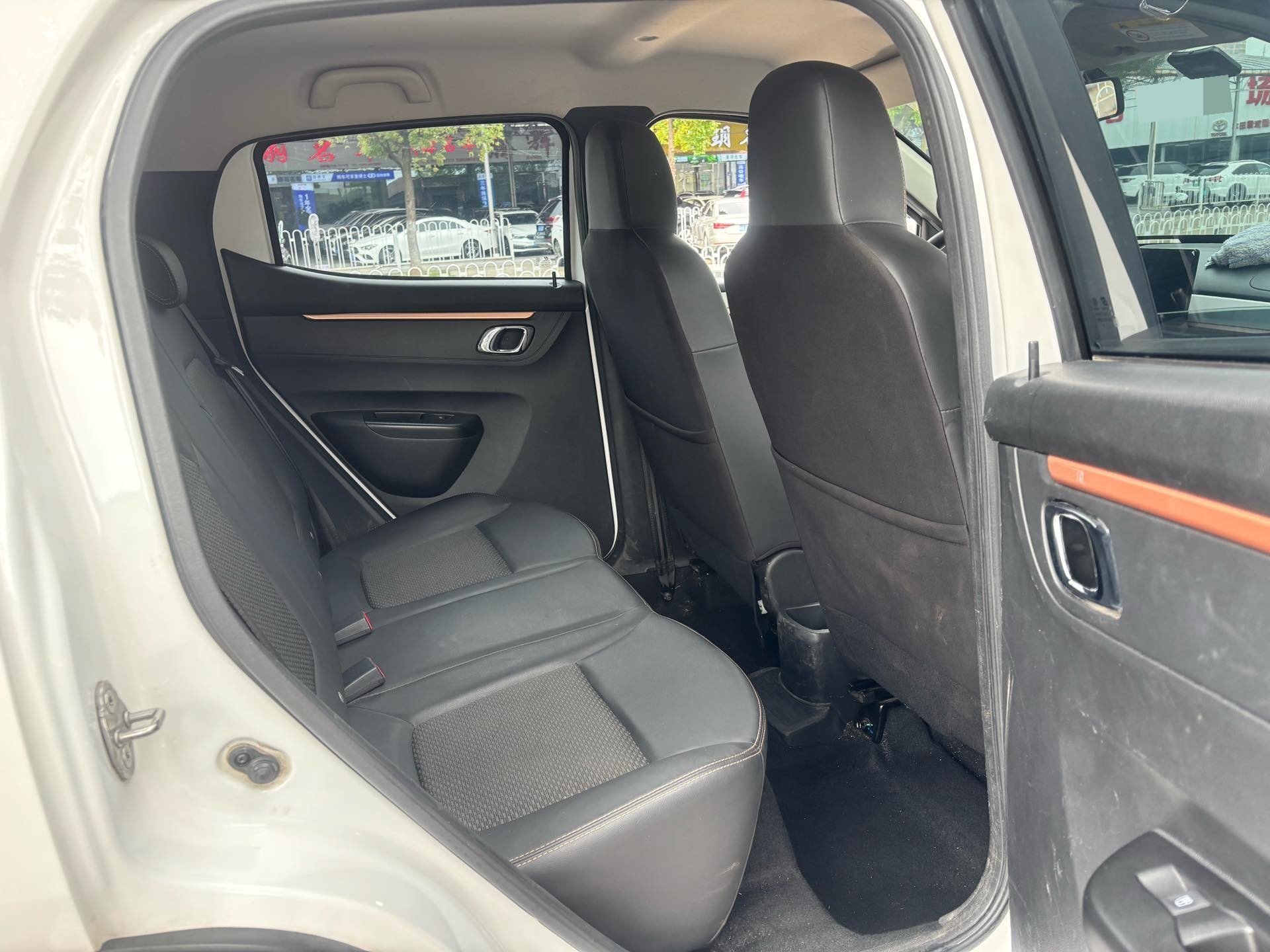 2024 car image #5