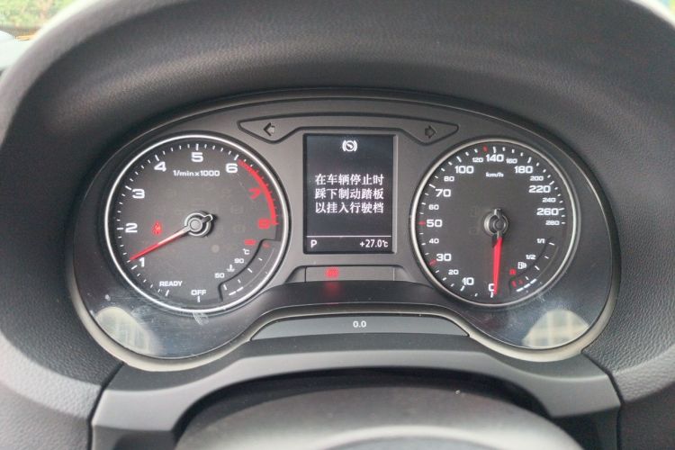 Audi A3 2019 immagine di auto #12