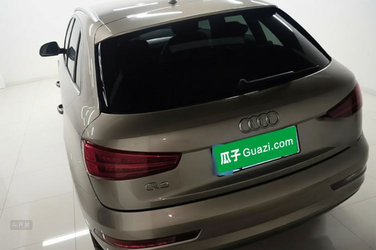 Audi Q3 2018 car image #5
