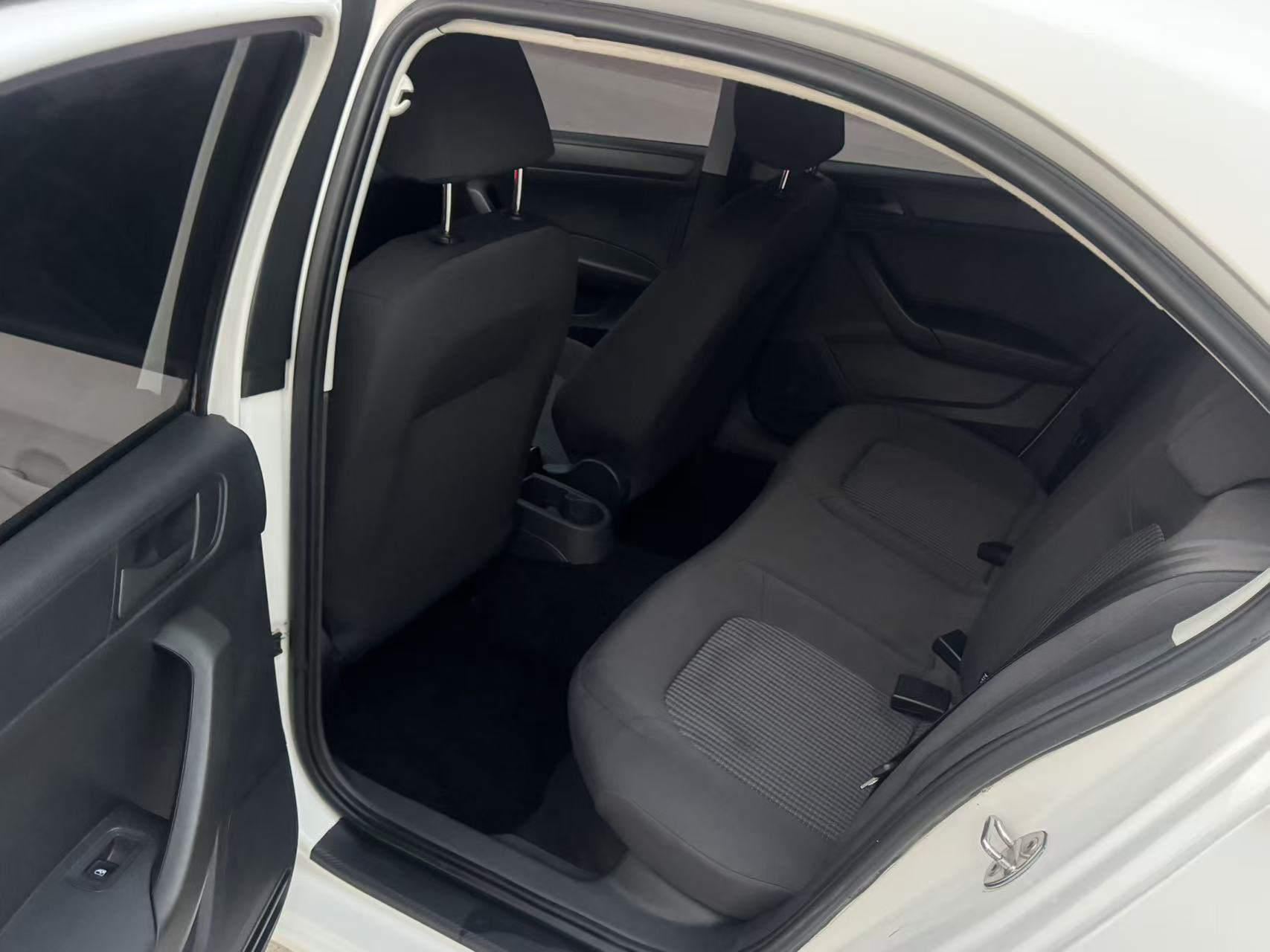 Volkswagen Santana 2019 #5 Volkswagen Santana 2019 immagine di auto #5