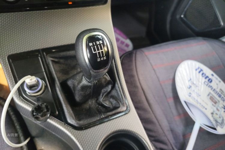 GEELY Emgrand GS 2017 car image #16