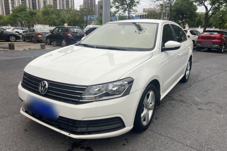 Volkswagen Lavida 2017 car image #6