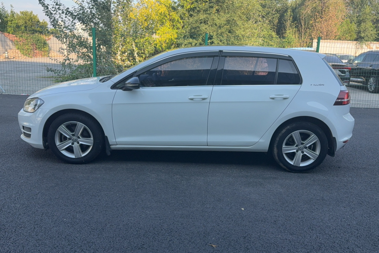 Volkswagen Golf 2017 #9 Volkswagen Golf 2017 car image #9