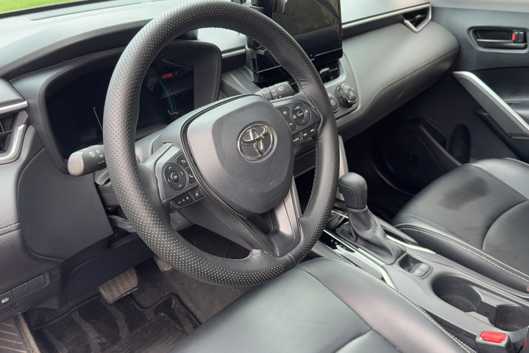 Toyota Corolla Cross 2024 #12 Toyota Corolla Cross 2024 car image #12