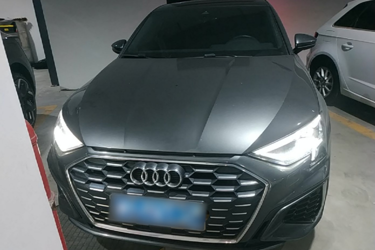 Audi A3 2021 car image #3