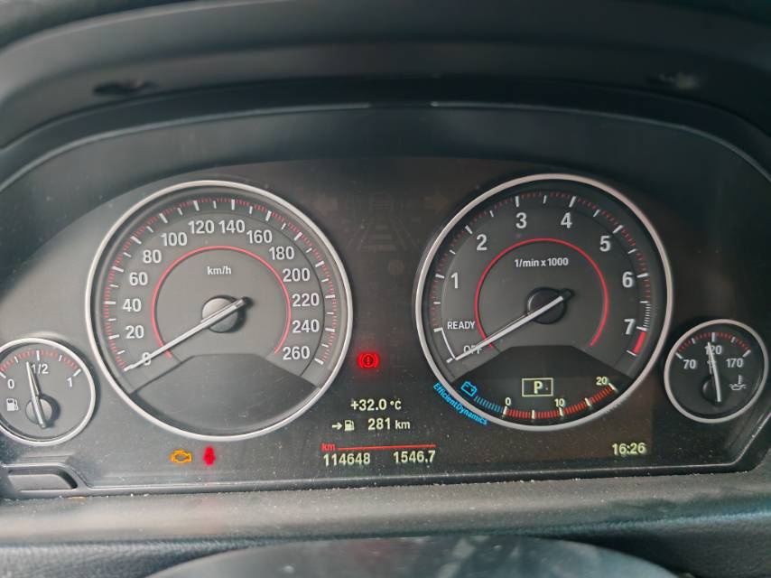 BMW 3 Series 2018 #6 BMW 3 Series 2018 car image #6