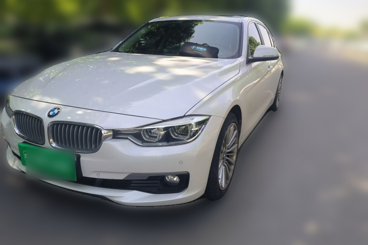 BMW 3 Series 2017 car image #2