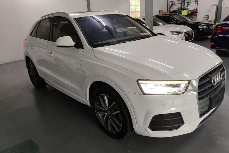 Audi Q3 2018 #4 Audi Q3 2018 car image #4