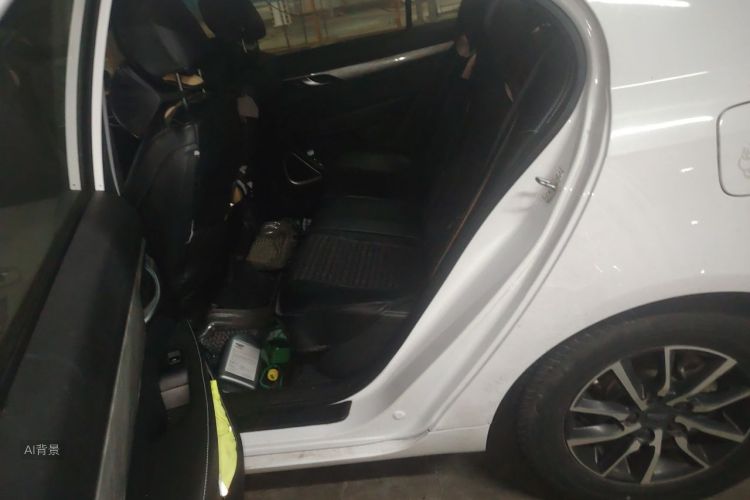 GEELY Emgrand 2019 car image #19