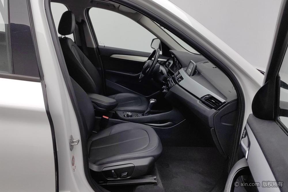BMW X1 2017 #24 BMW X1 2017 car image #24